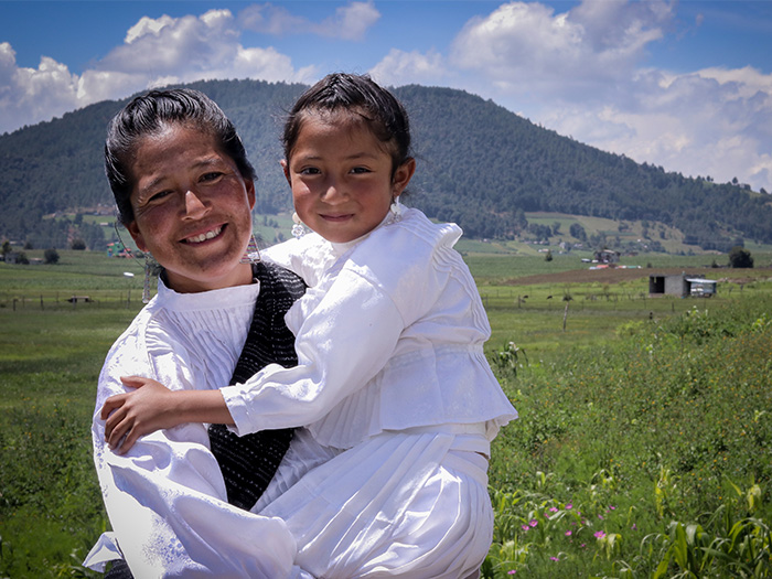 2 WVI TWO COL PE QUIENES SOMOS A