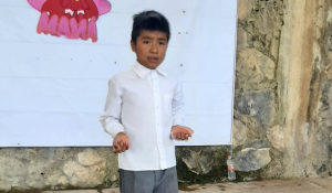 Contar historias en náhuatl y español: Christian y el poder de encontrar su voz