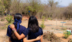 ¿QUÉ ES LA NIÑEZ EN MOVILIDAD Y POR QUÉ MILES DE NIÑAS Y NIÑOS MIGRAN CADA AÑO?