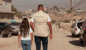 ¿CÓMO AYUDA WORLD VISION MÉXICO A LA NIÑEZ EN MOVILIDAD?