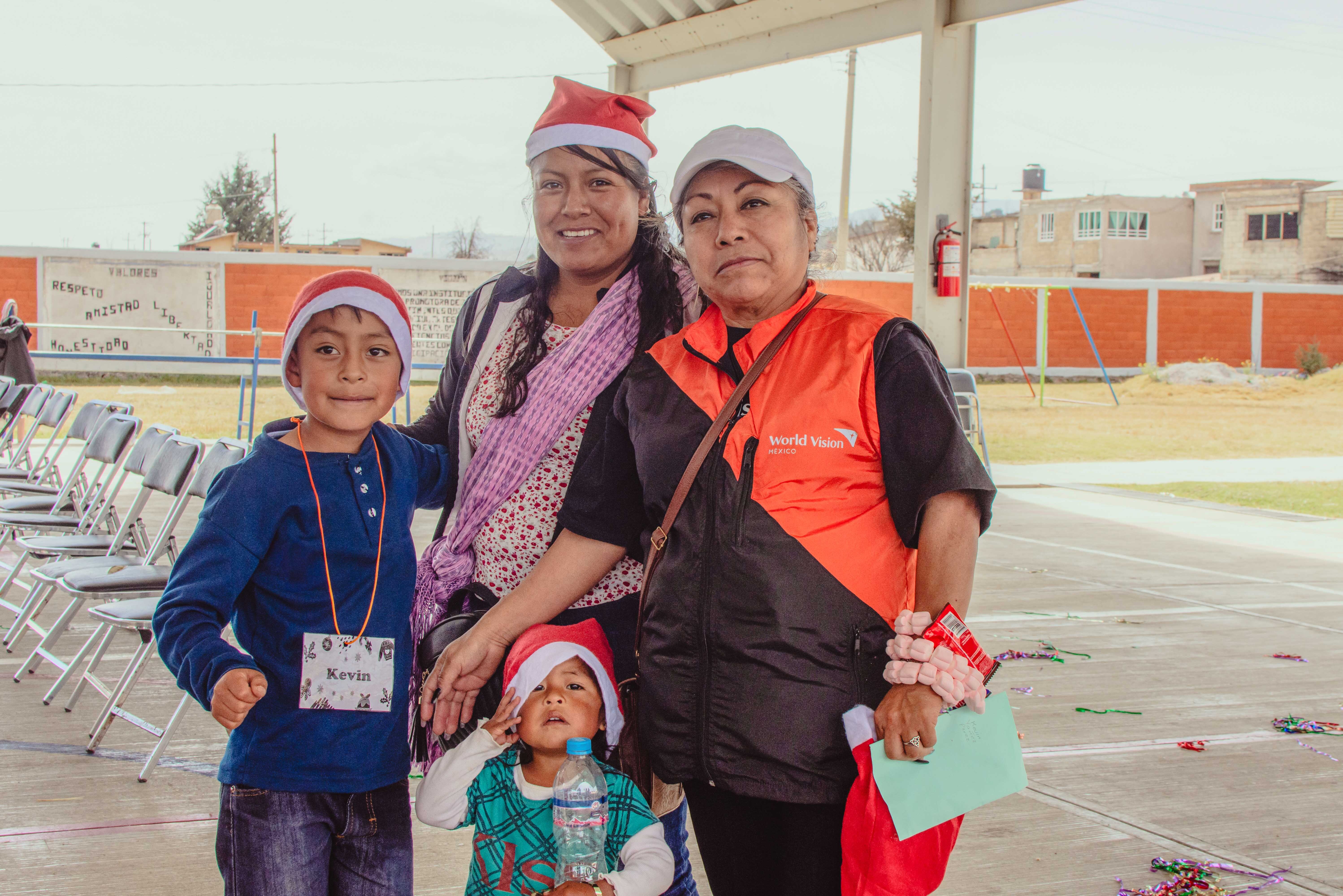 Posada Navideña, 04